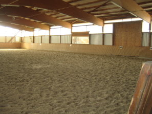 Innenansicht der Reithalle